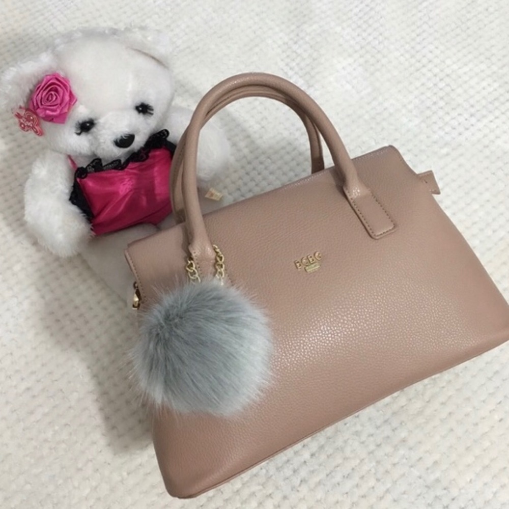 BCBG Bag Nude Color 👛Brand New with tag